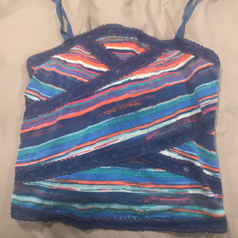 Fiona Gallagher tank top